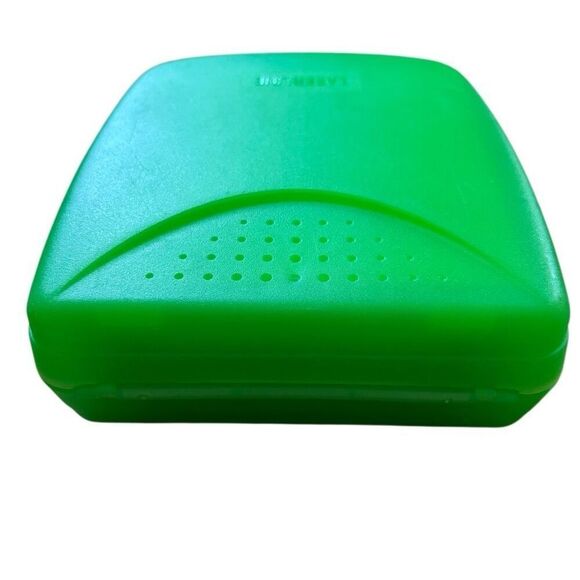 LaserLine Green Hard Shell 20 CD/DVD Case - Picture 3 of 7